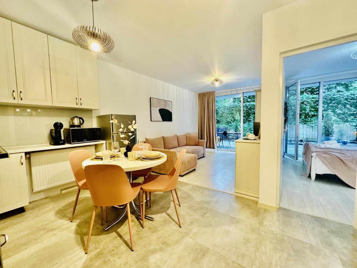 Palfi Apartment With Garden & Parking Kluž Exteriér fotografie